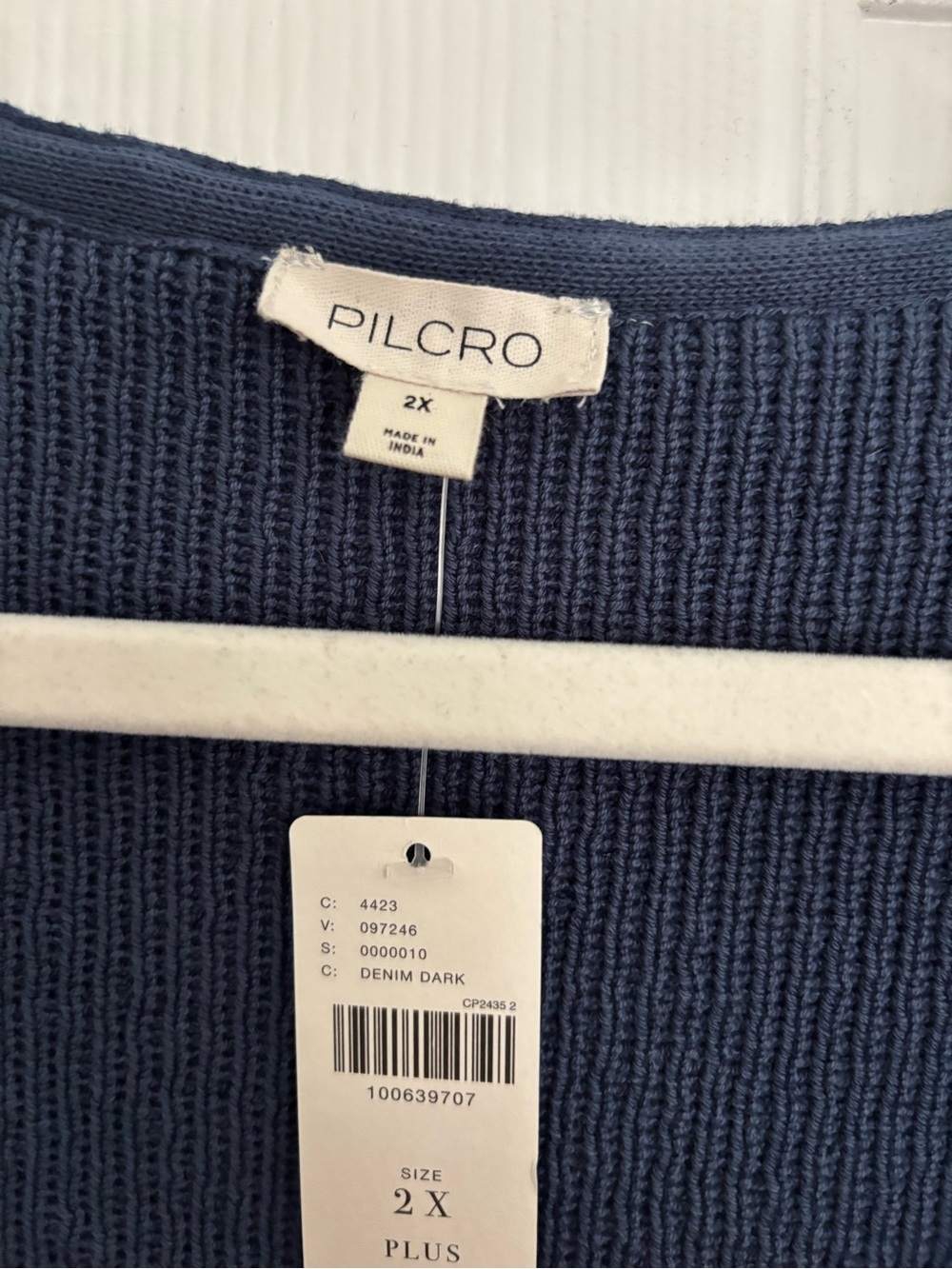 Pilcro by Anthropologie Navy Puff Sleeve V-Neck Knit Top - Picture 4 of 5